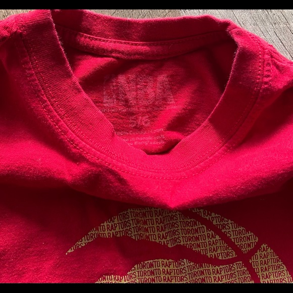 Kids Toronto Raptors T-Shirt- Size 5/6 - Picture 5 of 5